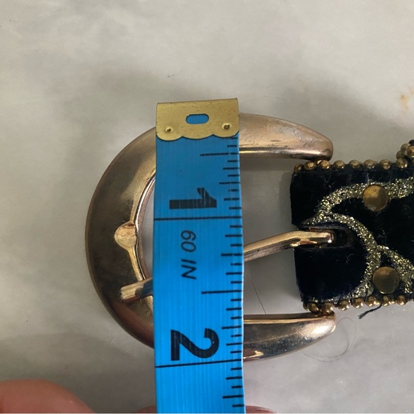 Vintage Elite Fresno California Velvet Belt Size Medium with Brass Buckle - Picture 3 of 14